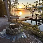 Lakeside Vaami *