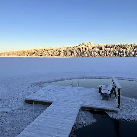 Lomamökit Lakeside Vaami *